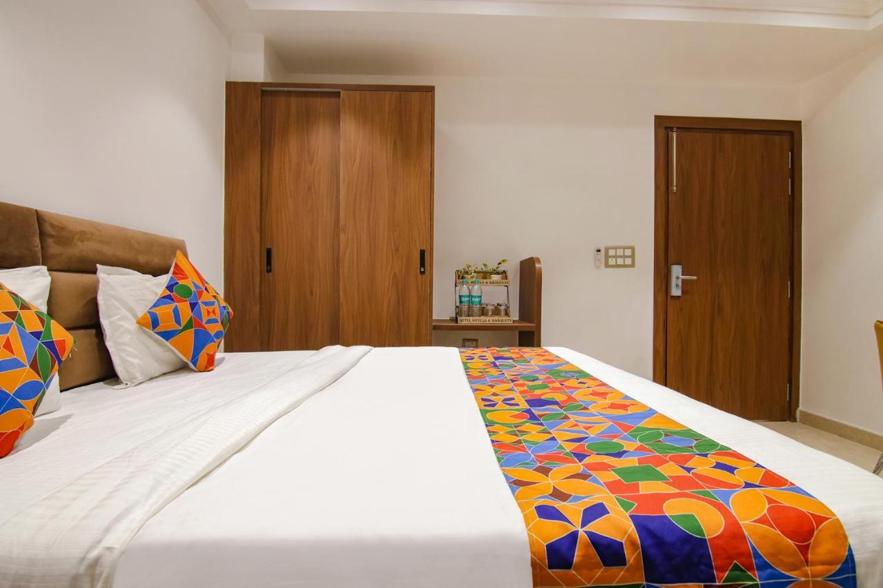 Fabhotel La Serene Bnb- Ashok Vihar New Delhi Buitenkant foto