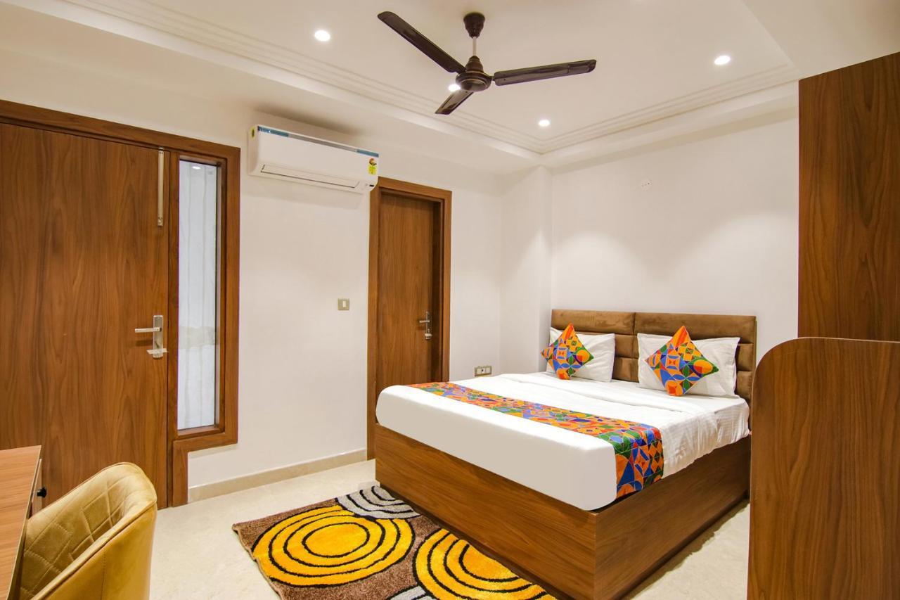 Fabhotel La Serene Bnb- Ashok Vihar New Delhi Buitenkant foto